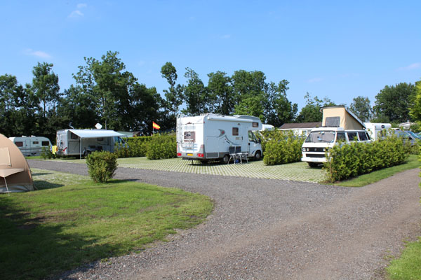 Camperplaatsen van Camping Groningen Internationaal