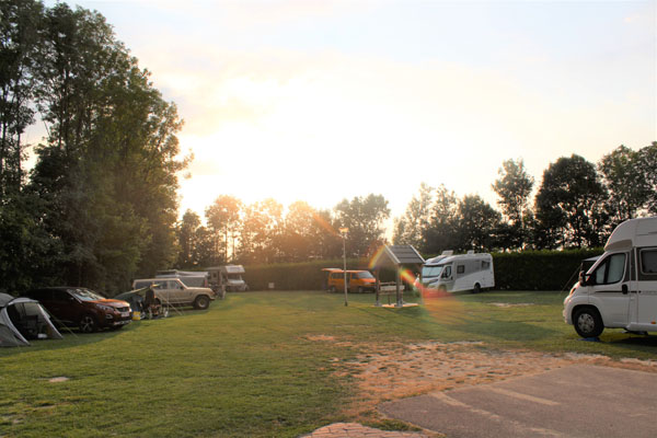 Kamperen bij Camping Groningen Internationaal