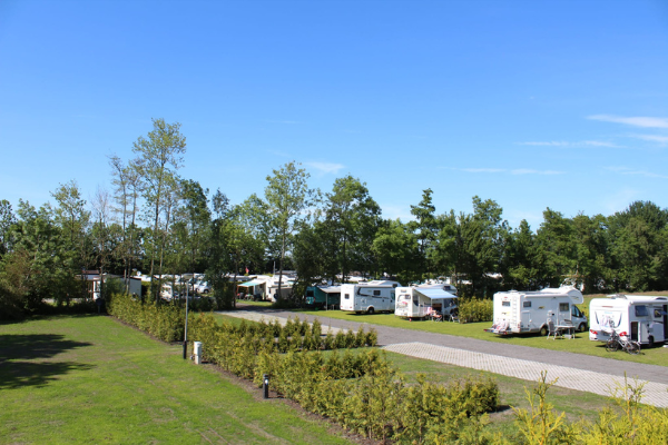 Camperplaatsen van Camping Groningen Internationaal