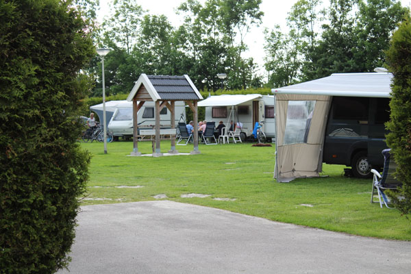 Kamperen bij Camping Groningen Internationaal