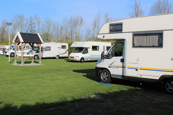 Kamperen bij Camping Groningen Internationaal