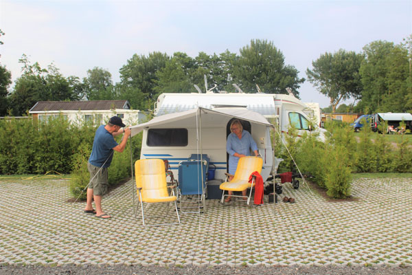 Kamperen bij Camping Groningen Internationaal